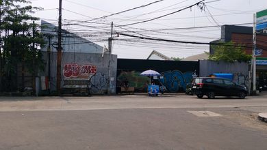 Tanah Dijual Bawah NJOP di Jl Raden Saleh Karang Tengah Tangerang