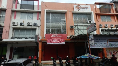 Ruko Bagus 4 Lt Di Komplek Mutiara Bekasi .kayuringin Kota Bekasi