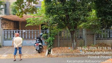 Rumah Bagus di Jalan Alam Asri I No 8 Kel Pondok Pinang Kec Kebayoran Lama Kota Jakarta Selatan