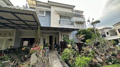Rumah Cantik Dijln Chalcedony Timur 5 No 2 Kel Curug Sengereng Kelapa Dua Tangerang