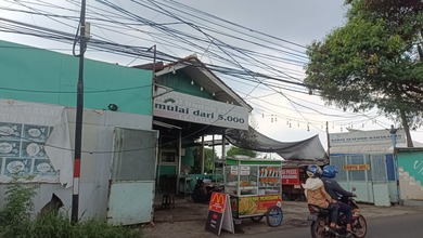 Rumah Buat Usaha Yang Setrategis Di Jln Raya Pulo Gebang Cakung
