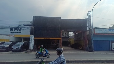 Rumah Usaha Yang Setrategis Dijalan Sultan Agung Medan Satria Kota Bekasi 