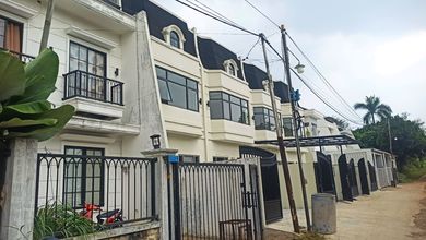 Jual Rumah 160 area Depok II, Depok