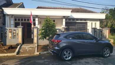 Rumah Elit Luas 129 m2, area Sentul, Bogor
