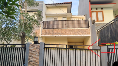 Rumah Cantik 2Lt Duren Sawit Termurah Hitung Tanah