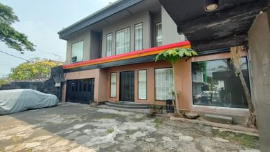 Ruko Modern area Tebet, Jakarta Selatan, LB 635 m2