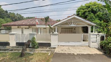 Rumah Hook Luas Duren Sawit Hitung Tanah
