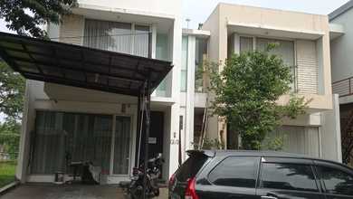 Rumah 2 Lantai Cluster Dillenia Mega Kebon Jeruk