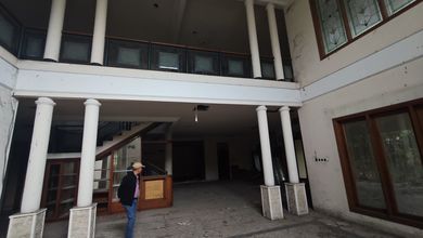 Rumah Hitung Tanah Luas 1.508 M2 Di Kramat Jati