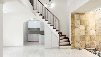 Rumah Bagus 2 Lantai Di Puri Bintaro Sektor 9