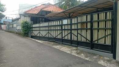 Di Jual Rumah/Kantor di Jalan Tanjung Barat