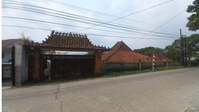 Rumah Klasik di Sentul Selatan Babakan Madang Bogor