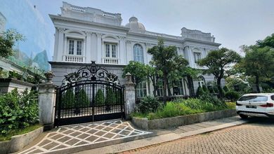 Dijual Rumah Mewah Ebony Golf Pantai Indah Kapuk Jakarta Utara