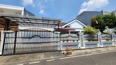 Rumah cantik  murah di cempaka putih tengah 
