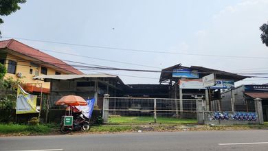 Rumah hitung tanah di Jl raya sindang barang cocok buat komersial atau hunian