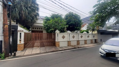 Dijual Murah Bawah Pasar Rumah yang Terletak di Jl Tanah Abang 4 Petojo Selatan