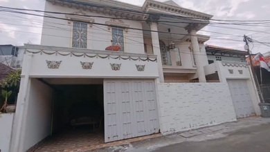 Tebet, Dijual Murah Rumah 2 Lantai Tebet Utara