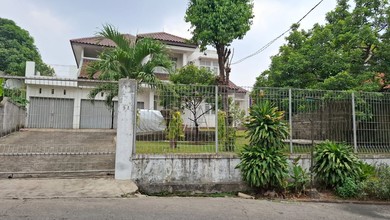 Jual Rumah Cantik LT 1317 m2 di Ciracas, Jakarta Timur