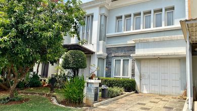 Jual Cepat Rumah Elit area Kota Wisata, Bogor, Luas 264 m2