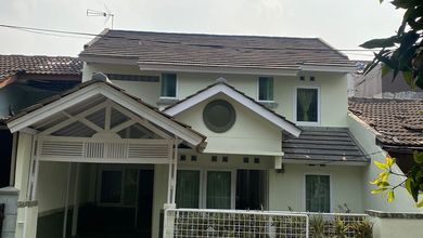 Rumah Mungil 2 Lt Dijual Di Villa Nusa Indah  Jati Asih Bekasi
