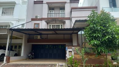 Rumah Cluster 2 Lt Di Pik Bukit Golf Mediterania Jakarta Utara 