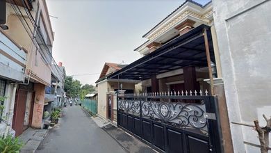 Rumah 2 Lt Dijual Di Jl. Cempaka Raya Rawa Buaya  Cengkareng Jakarta Barat 