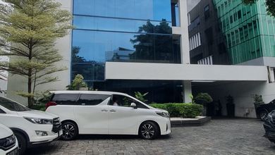 Gedung Perkantoran 6 Lt Dijual Di Jl. Diponegoro Menteng Jakarta Pusat