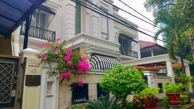 Kuningan Dijual Rumah Cantik Di Jl. Denpasar Jakarta Selatan