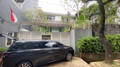 Margasatwa Pondok Labu Dijual Rumah Strategis Jakarta Selatan