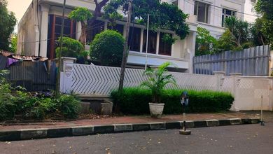 Rumah Mewah Dijual Dimenteng Jl. Tanjung Jakarta Pusat