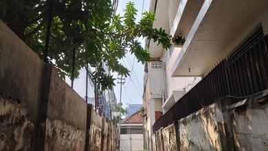 Dijual Dibawah NJOP Rumah di Kebon Jeruk Maphar Jakarta Barat
