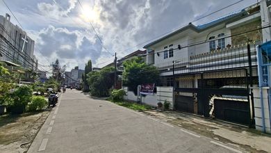 Rumah 2 LT Dijual Dijalan Kartini Jakarta Pusat