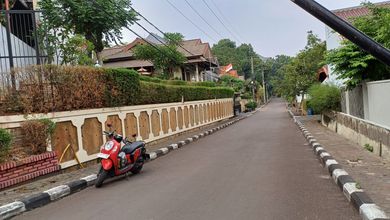 Rumah 2 Lantai Dijual Murah Lokasi Strategis dan lingkungan aman