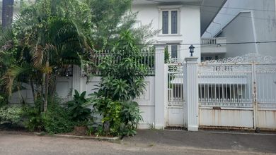 Jual Rumah Siap Tinggal area Kebayoran Lama, Jakarta Selatan, LT 770 m2