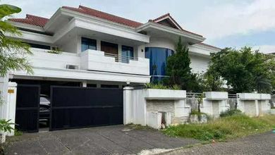 Rumah Mewah Di Perum Taman Kedoya Kebon Jeruk Jakarta Barat