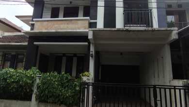 Rumah Bagus Di Jl Mertilang Bintaro Tangerang Selatan