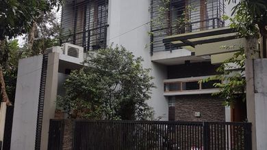 Rumah Minimalis Di Kav Dki Jl. Timbul Iv Jagakarsa Jaksel