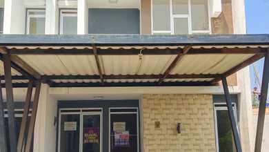 Rumah 2 Lantai Di Metland Transyogi Cileungsi Bogor