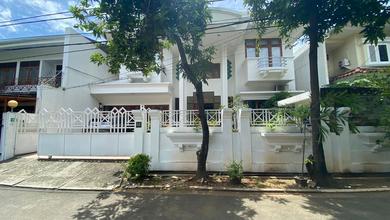 Rumah Elite Di Mega Kuningan Jl Denpasar Jakarta Selatan