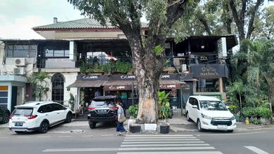 Ruang Usaha Cafe Di Jl Langsat Kebayoran Baru Jakarta Selatan