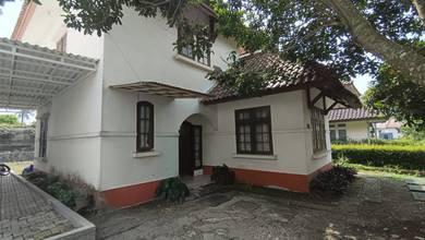 Rumah Luas Di Perumahan Rancamaya Cluster Kana Bogor