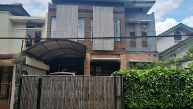 Rumah Nyaman Di Jl Camar I Bintaro Tangerang Selatan