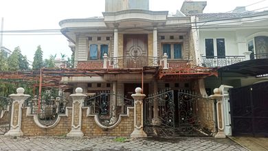 Rumah Premium Luas 194 Jual di Cengkareng, Jakarta Barat