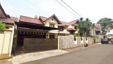 Rumah Mewah Luas 441 m2, di Pesanggrahan, Jakarta Selatan