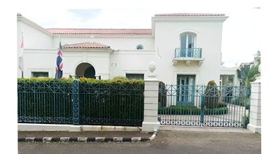 Rumah Mewah Di Anggrek Indah Lestari Lebak Bulus Jaksel