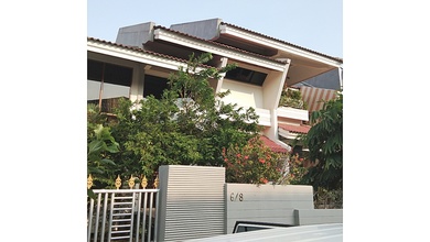 Rumah Mewah Di Lelang Cepat Di Jalan Taman Daan Mogot Jakbar