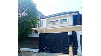 Rumah Mewah Di Komplek Perum Pondok Pinang Jaksel