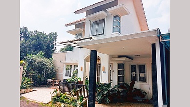Jual Cepat Rumah Elit di Gandul, Depok, LT 199 m2