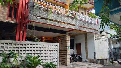 Rumah Mewah Luas 144 m2, area Tanah Baru, Depok