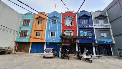 Ready to Use Ruko Usaha di Sukmajaya Depok dengan Luas Bangunan 300m2
